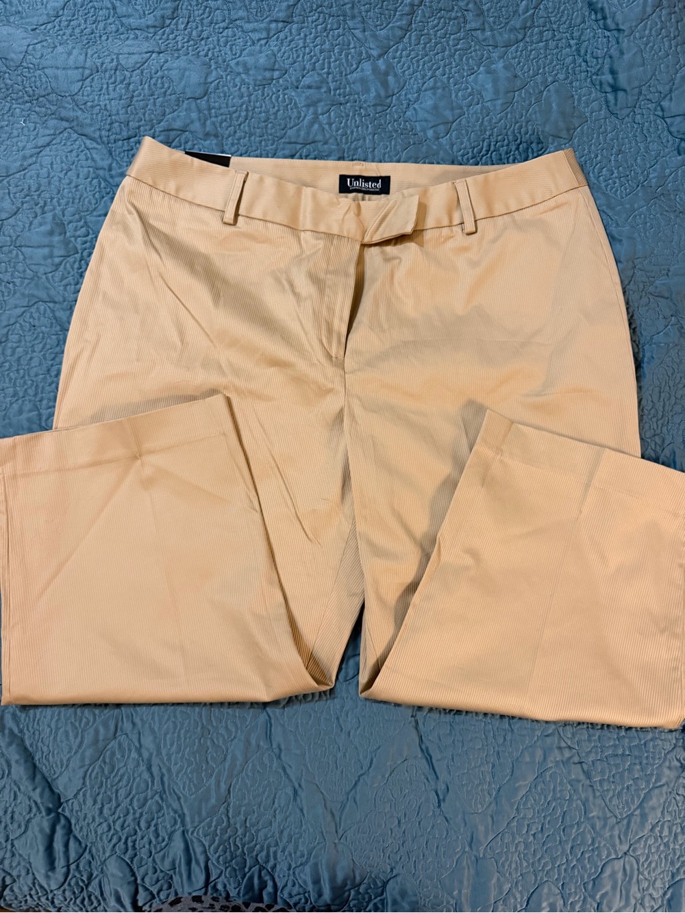 NWT- Kenneth Cole Unlisted Cargo Khaki Pants - Tan